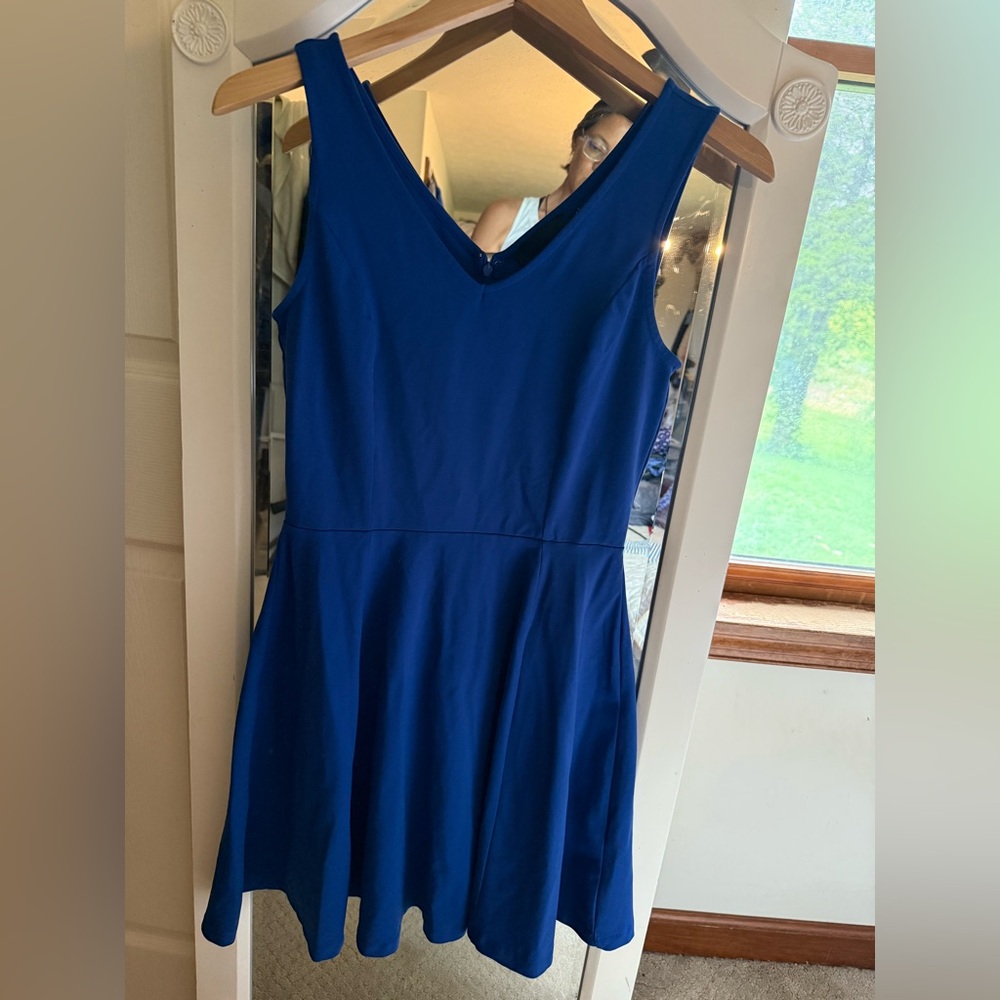 Stretchy Cynthia Rowley royal blue dress size small